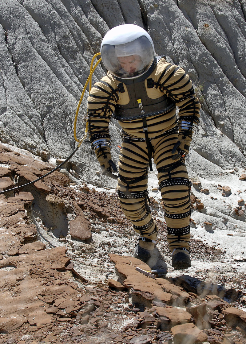 Illustration for article titled Awesome Photos of NASA Equipment Tests